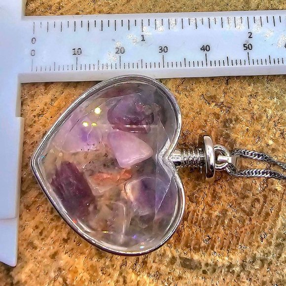 Nature Super Seven Crystal Ruby Chips Floating Heart Shape Pendant Necklace - Picture 5 of 10